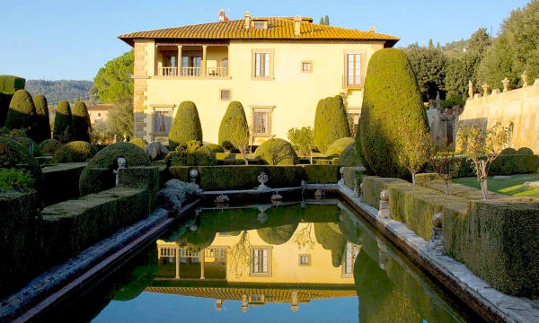 Villa Gamberaia in the evening light